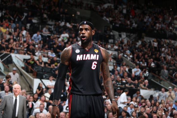 帕夫洛维奇：在此年龄段，我从未见过哪位队友像卡尔这么自信（帕夫洛维奇：同年龄层里，我没见过哪位队友比卡尔更自信）