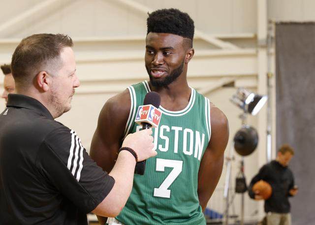 状态火热，梅西连续9场美职联比赛参与进球（梅西状态正佳，已连续9场美职联制造进球）