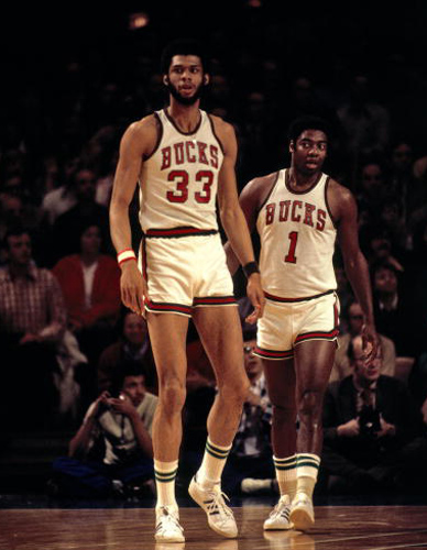 白宫官员：给川普颁和平奖是FIFA的提议；球迷应合法赴美观赛（白宫：FIFA曾提议向川普授予和平奖；呼吁球迷依法赴美观赛）