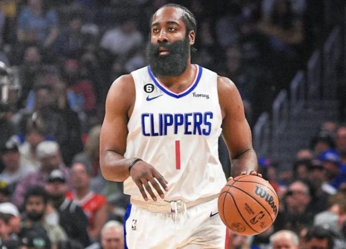 波多尔斯基：现在的拜仁踢得很有统治力；希望阿森纳英超夺冠（波多尔斯基：拜仁展现统治力，盼阿森纳问鼎英超）