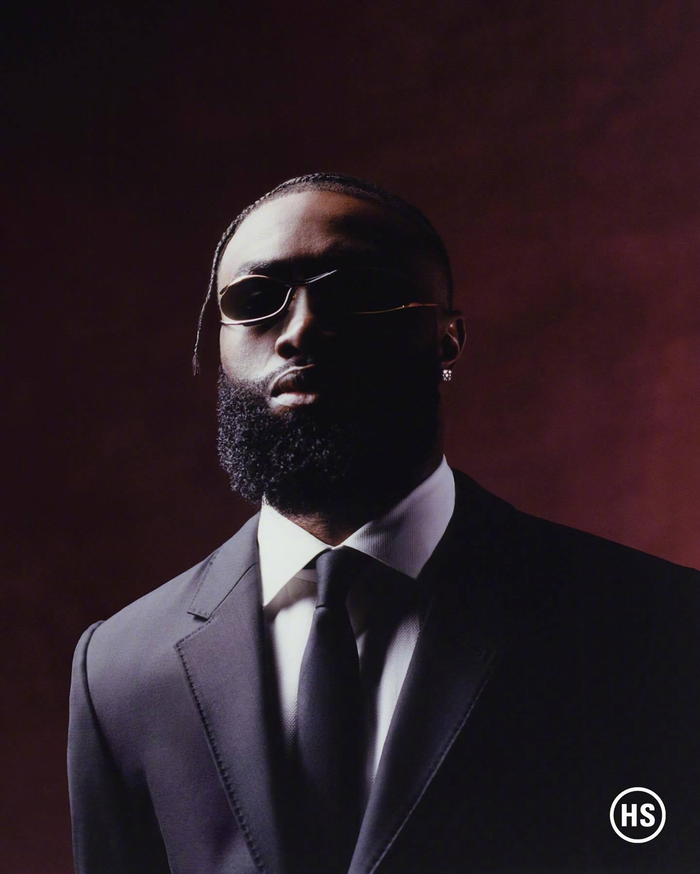 萨内蒂：批评劳塔罗？荒谬，他已经排在国米历史射手榜前五（萨内蒂回应质疑劳塔罗：荒谬！他已跻身国米历史射手前五）