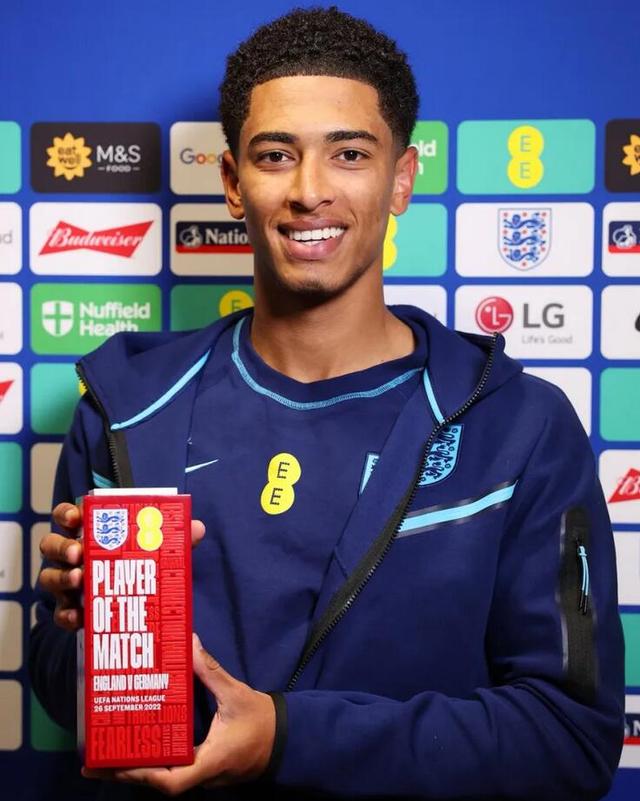 渐入佳境，安迪-迪乌夫首次代表国米首发斩获处子球（越战越勇，安迪-迪乌夫国米首次先发即完成处子破门）